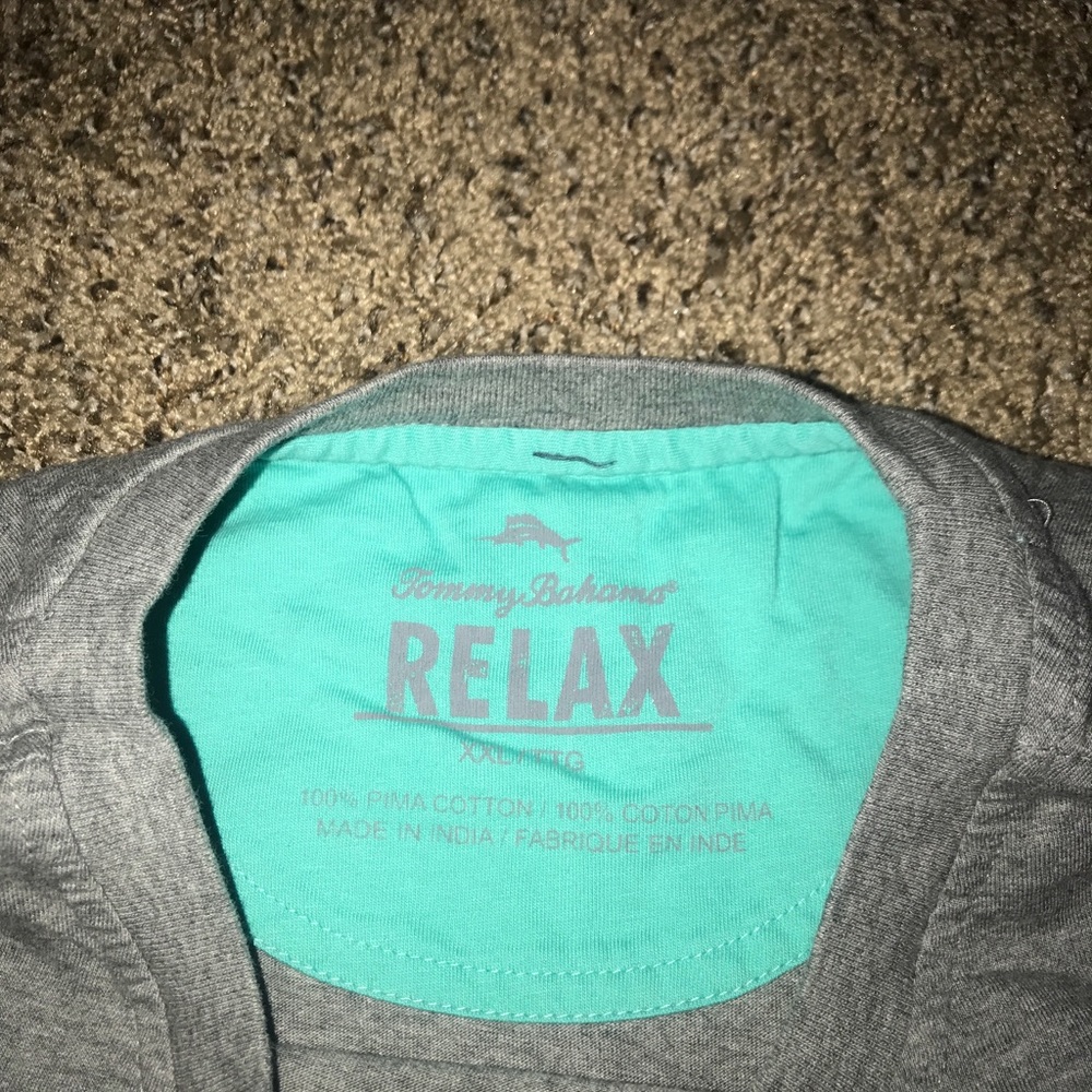 Men’s Tommy Bahama T-shirt